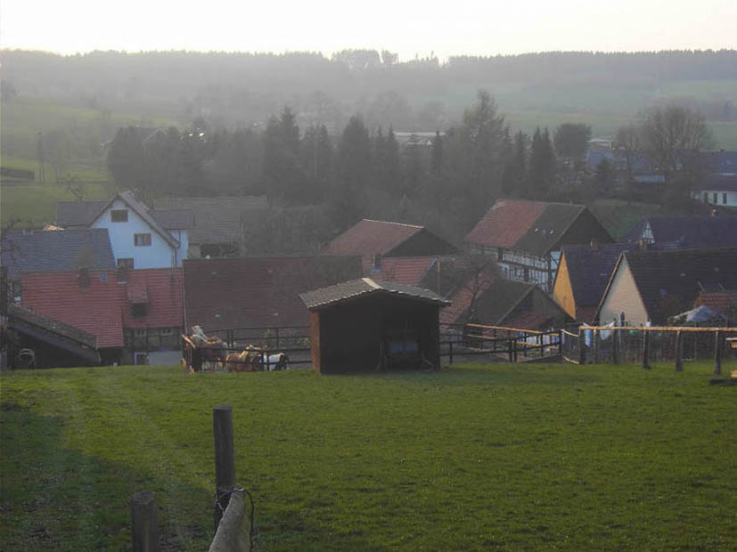 Dorfblick nach Westen